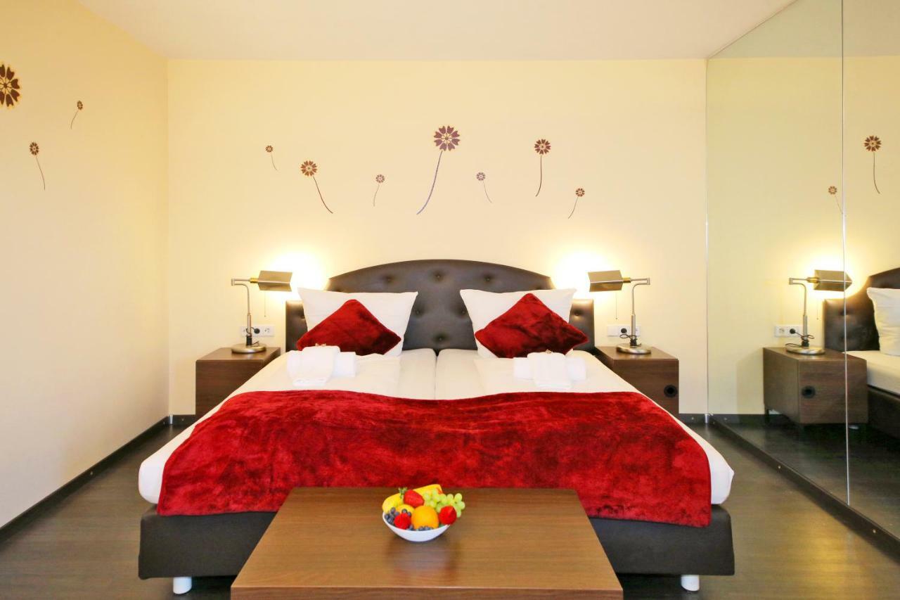 Hotel Kick Rauenberg  Bagian luar foto